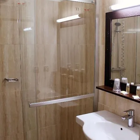 فندق The Originals City, Paris Sud, Orly-draveil 3*