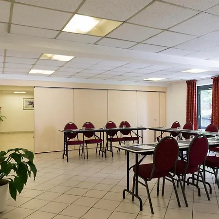 فندق The Originals City, Paris Sud, Orly-draveil درافايْ